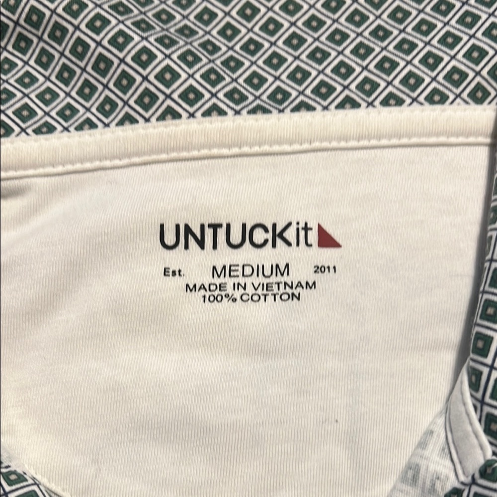UNTUCKit Men's Green and White Patterned Polo Shirt